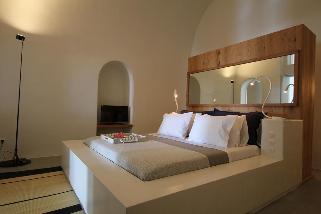 Porto Fira Villas Fira (Santorini) Exterior foto